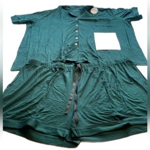 TIK TIK Women’s Plus Dark Green, 2pc pajamas set with shorts, size 4 XL NWT
